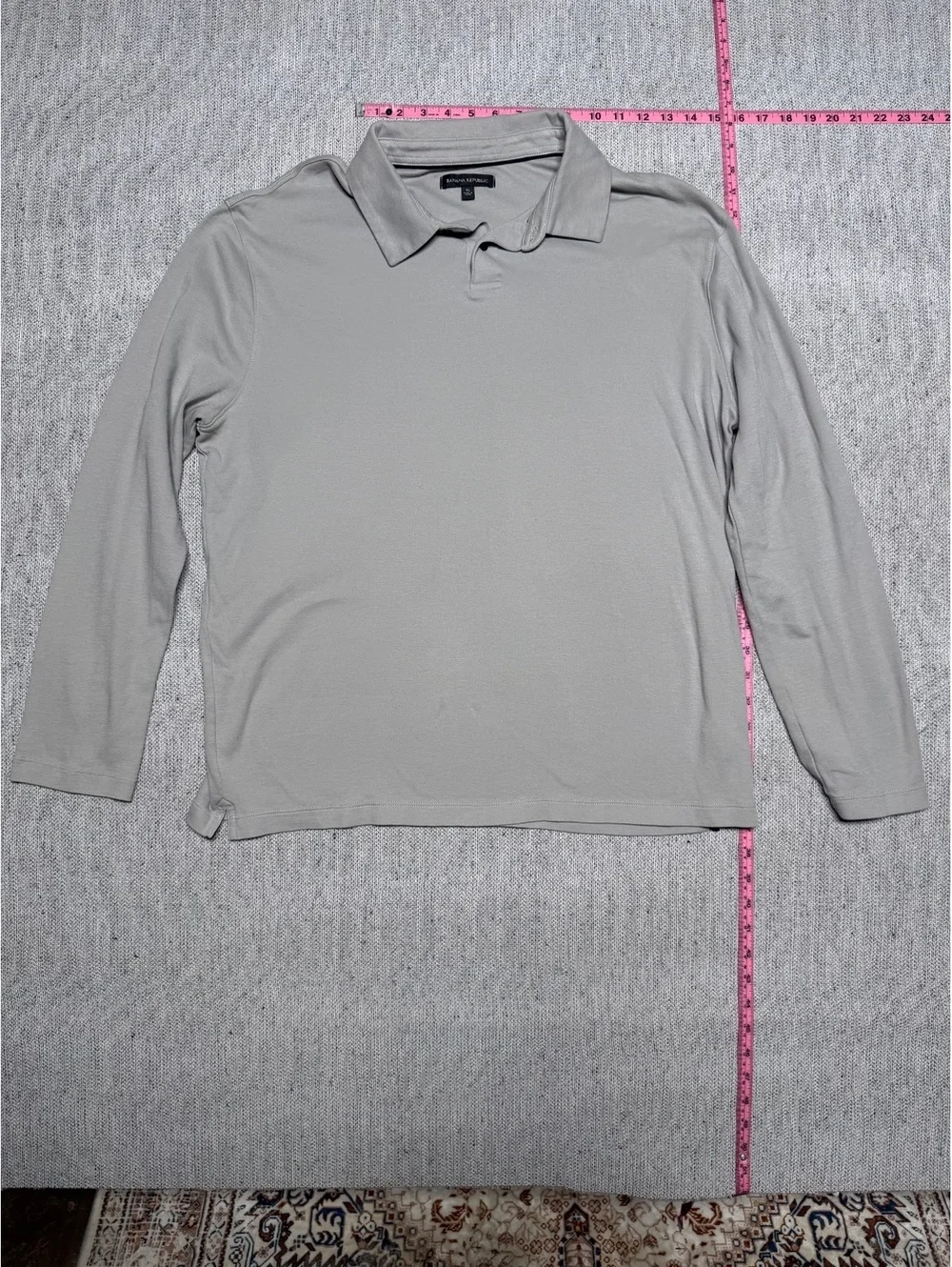 Banana Republic Light Gray Long Sleeve Polo Shirt XL